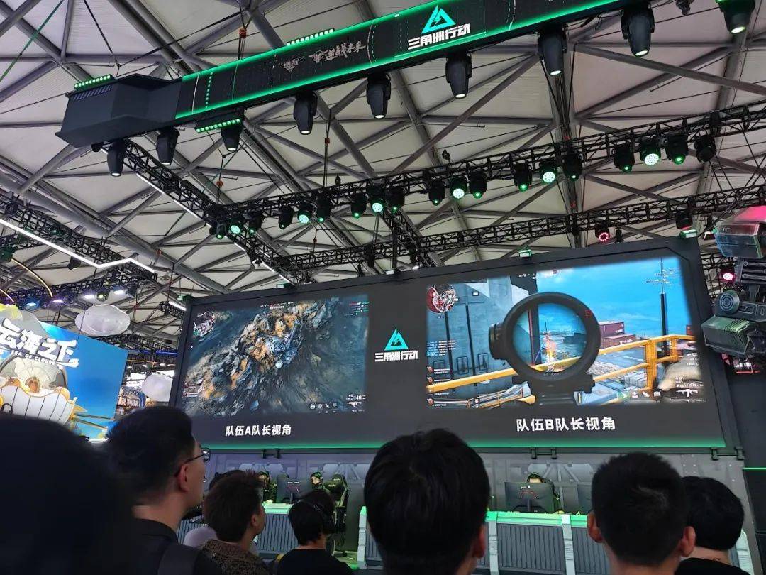 西蒙斯的 西蒙斯的