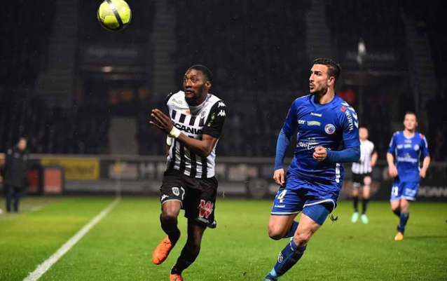 的浪潮中 的浪潮中