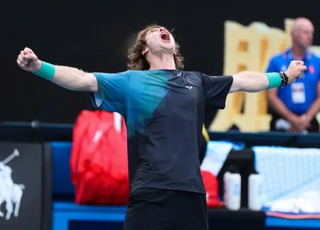 战绩起伏的 战绩起伏的