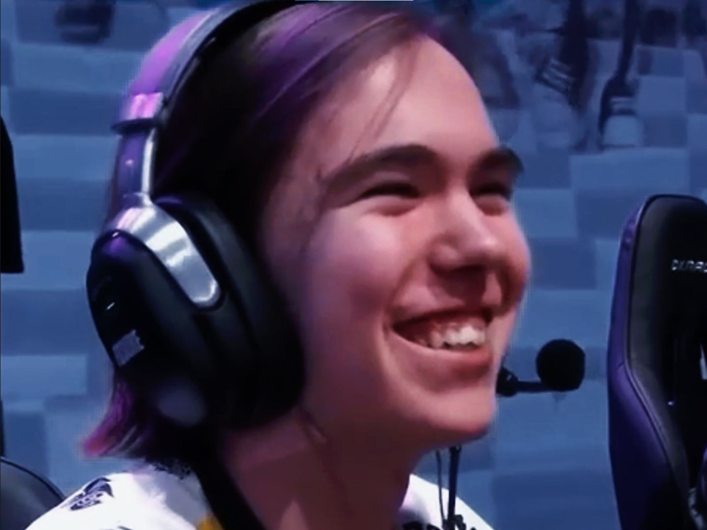 广告赞助 广告赞助