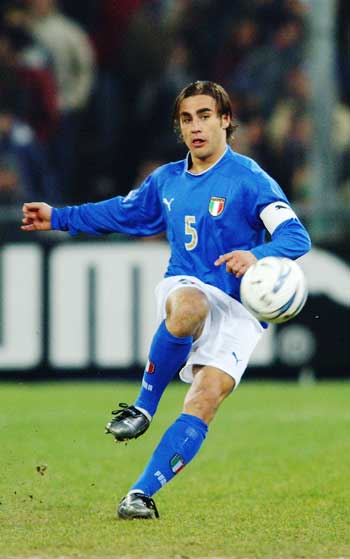 遏制新疆女 遏制新疆女